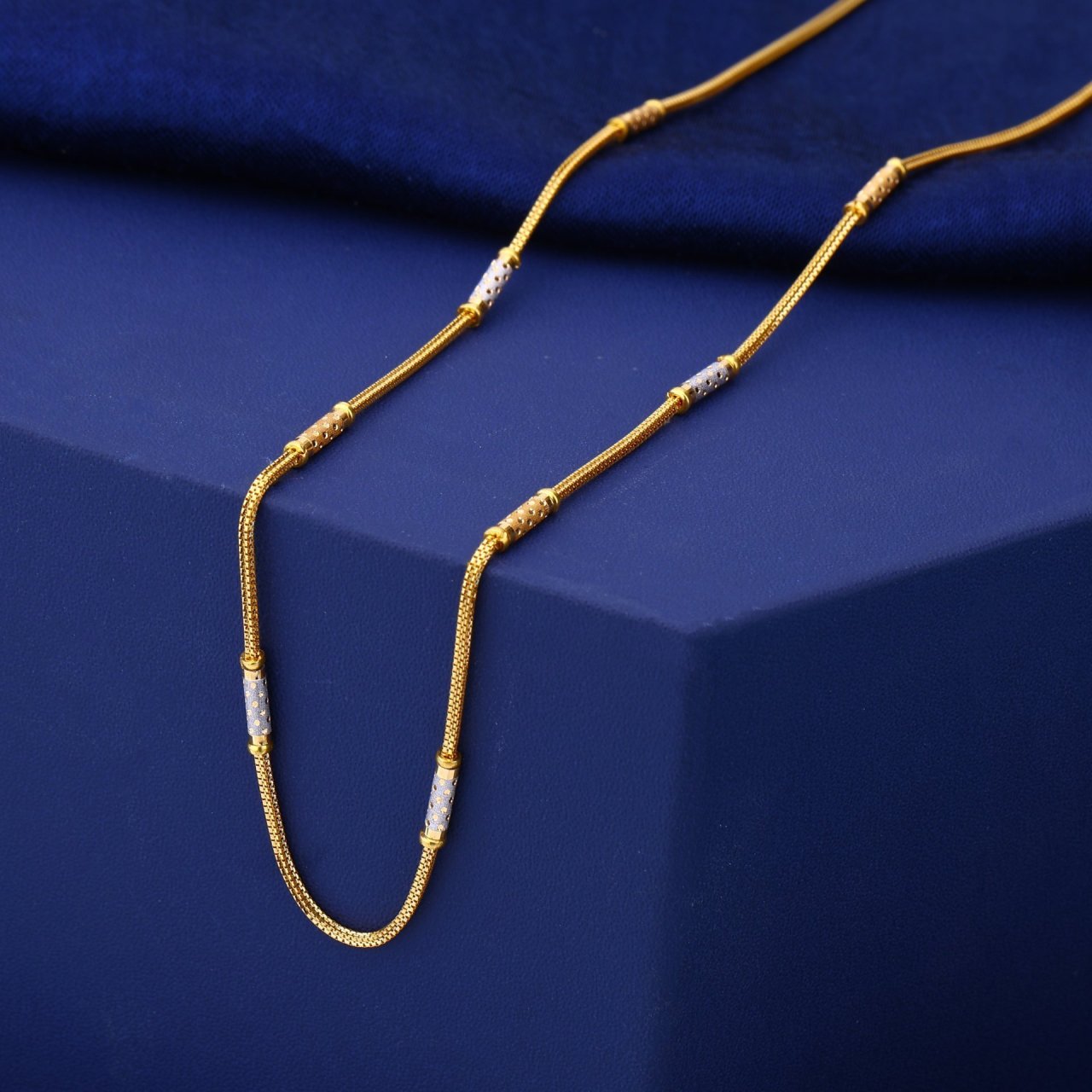 Specials Chain - SP009