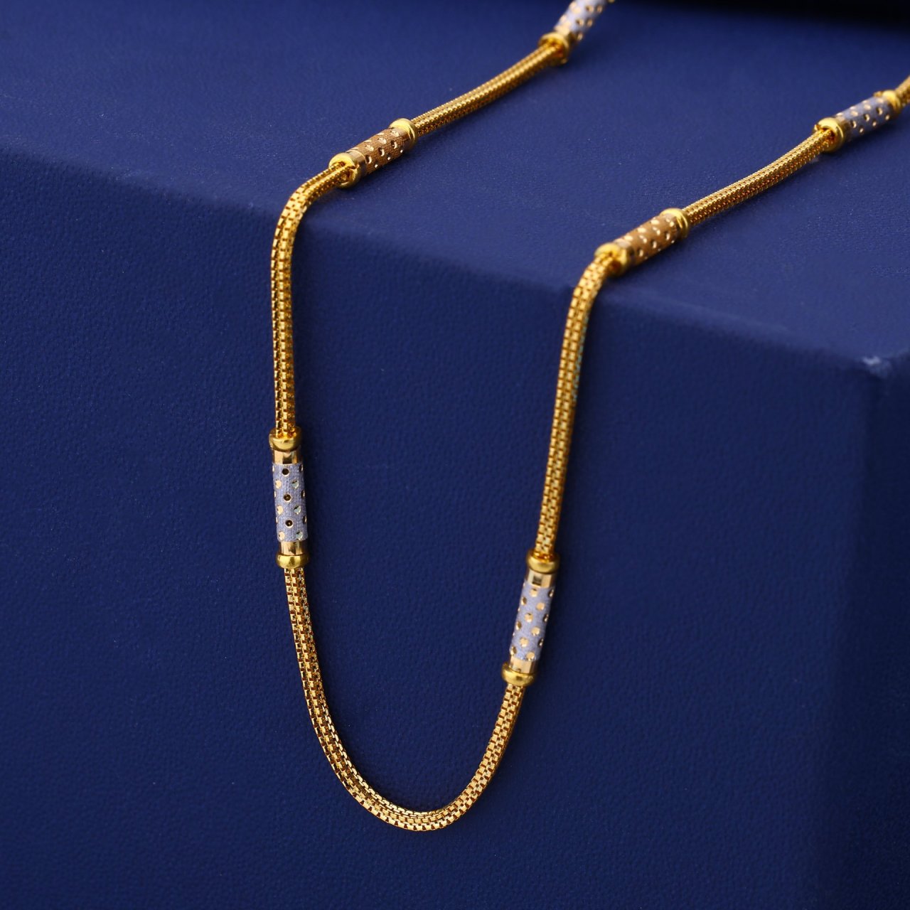 Specials Chain - SP009
